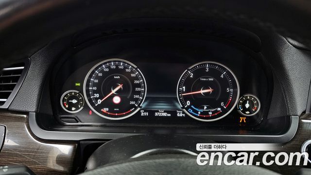 BMW 7 Series (F01) 730d xDrive 2014 — фото 8
