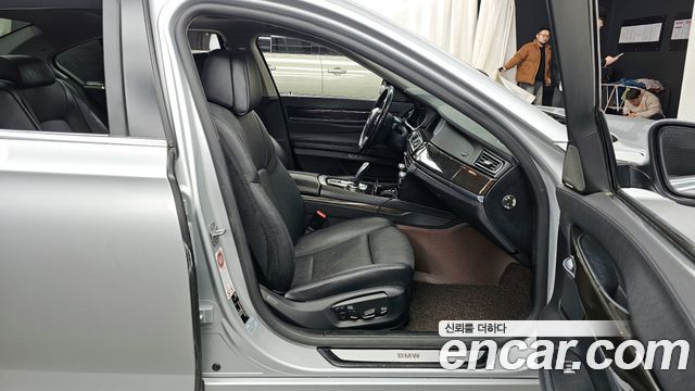 BMW 7 Series (F01) 730d xDrive 2014 — фото 11