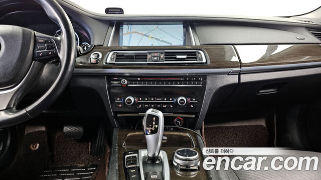 BMW 7 Series (F01) 730d xDrive 2014 — фото 14