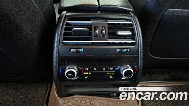 BMW 7 Series (F01) 730d xDrive 2014 — фото 18