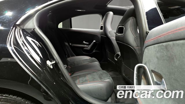 Mercedes-Benz CLA-Class (C118) CLA250 4MATIC 2021 — фото 12