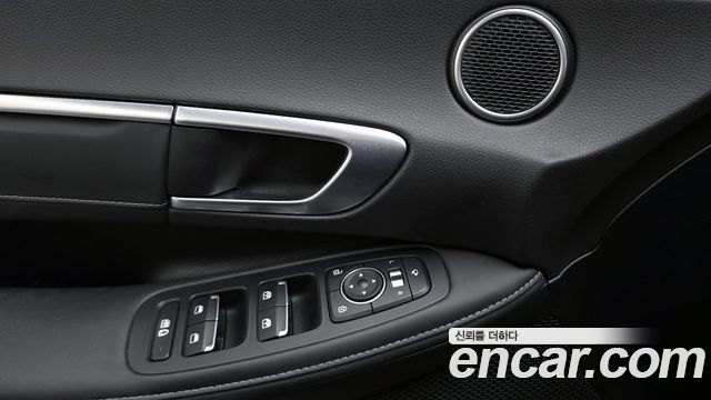 Hyundai Sonata (DN8) 1.6 Turbo Premium Plus 2022 — фото 17