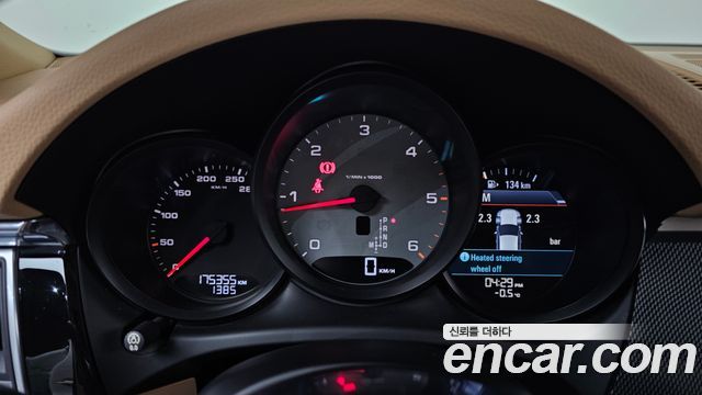 Porsche Macan 3.0 S Diesel 95B 2015 — фото 8