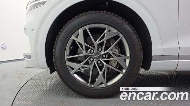 Genesis GV70 2.5T Gasoline AWD 2023 — фото 5