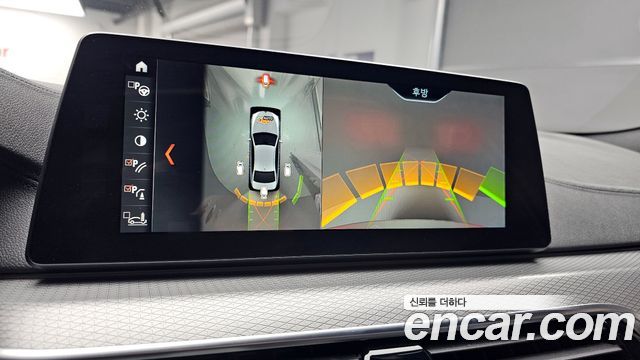 BMW 5 Series (G30) M550d xDrive 2018 — фото 16