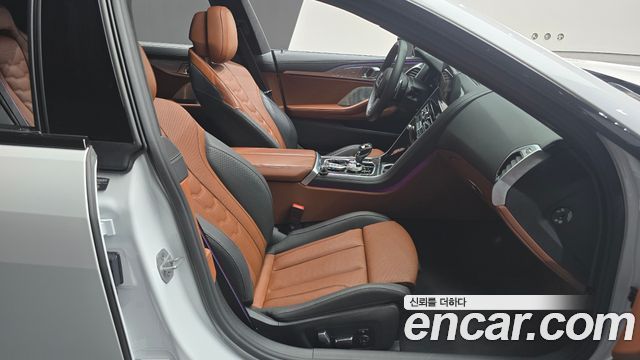 BMW 8 Series (G15) M850i xDrive Gran Coupe 2025 — фото 10