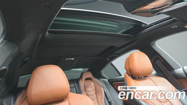 BMW 8 Series (G15) M850i xDrive Gran Coupe 2025 — фото 19