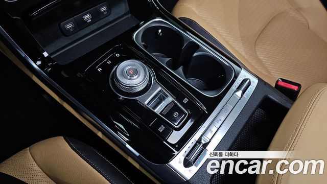 Kia Carnival (IV) Gasoline 9-Seater Noblesse 2023 — фото 9