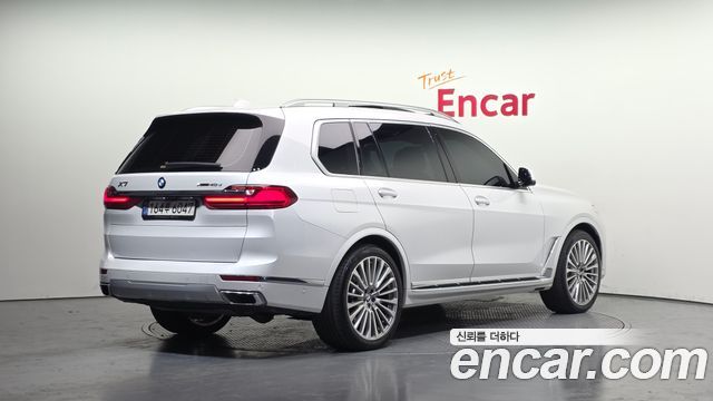 BMW X7 (G07) xDrive 40d Design Pure Excellence 6-Seater 2022 — фото 2