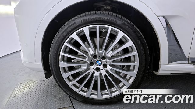 BMW X7 (G07) xDrive 40d Design Pure Excellence 6-Seater 2022 — фото 5