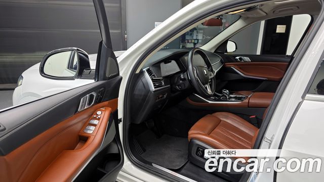 BMW X7 (G07) xDrive 40d Design Pure Excellence 6-Seater 2022 — фото 10