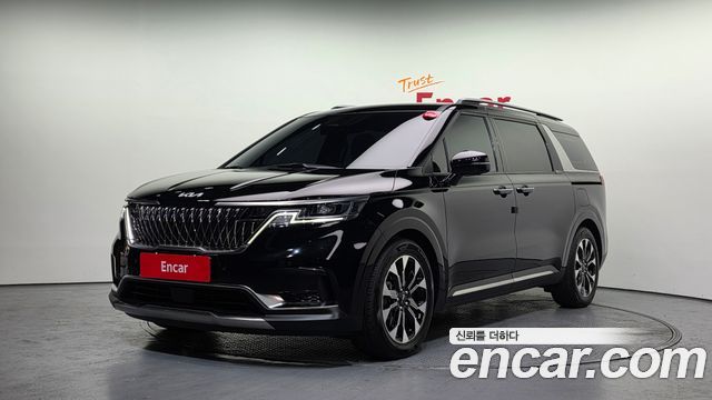 Kia Carnival (IV) Gasoline 7-Seater Noblesse 2023 — фото 1