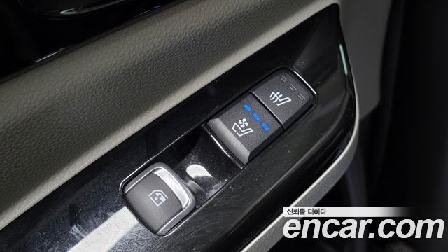 Kia Carnival (IV) Gasoline 7-Seater Noblesse 2023 — фото 18