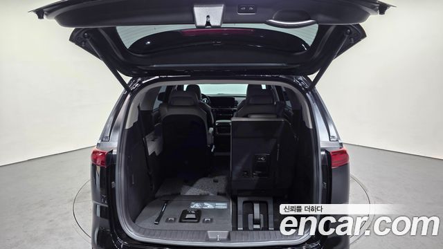 Kia Carnival (IV) Gasoline 7-Seater Noblesse 2023 — фото 20