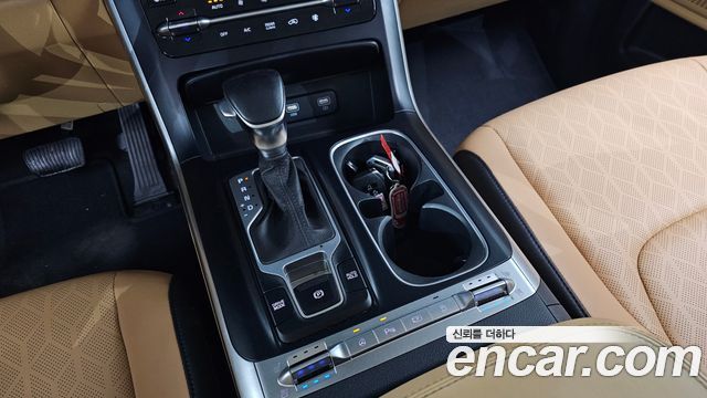 Kia Carnival (IV) Diesel 9-Seater Prestige 2021 — фото 9