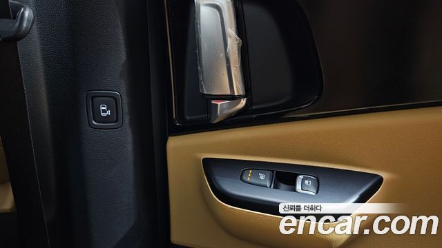 Kia Carnival (IV) Diesel 9-Seater Prestige 2021 — фото 19
