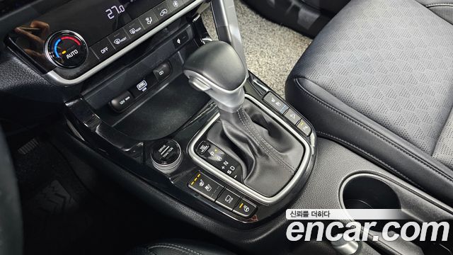 Kia Seltos Gasoline 1.6 Turbo 2WD Signature 2023 — фото 9