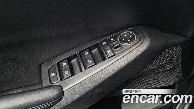 Kia Seltos Gasoline 1.6 Turbo 2WD Signature 2023 — фото 14