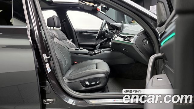 BMW 5 Series (G30) 530i xDrive M Sport Package 2022 — фото 10