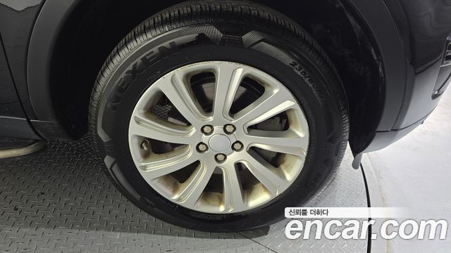 Land Rover Discovery Sport 2.0 TD4 SE 2016 — фото 5