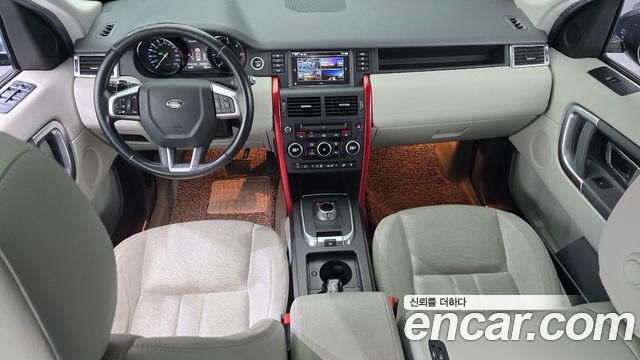 Land Rover Discovery Sport 2.0 TD4 SE 2016 — фото 7