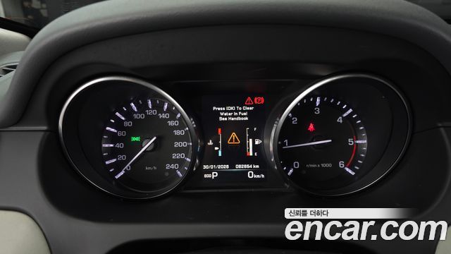 Land Rover Discovery Sport 2.0 TD4 SE 2016 — фото 8