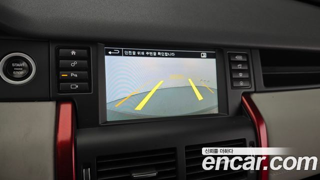 Land Rover Discovery Sport 2.0 TD4 SE 2016 — фото 12