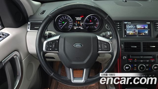 Land Rover Discovery Sport 2.0 TD4 SE 2016 — фото 13