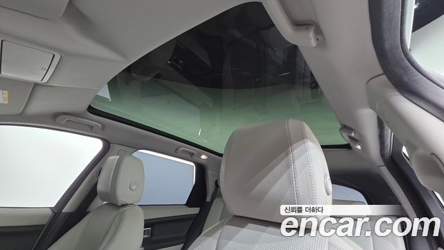 Land Rover Discovery Sport 2.0 TD4 SE 2016 — фото 20