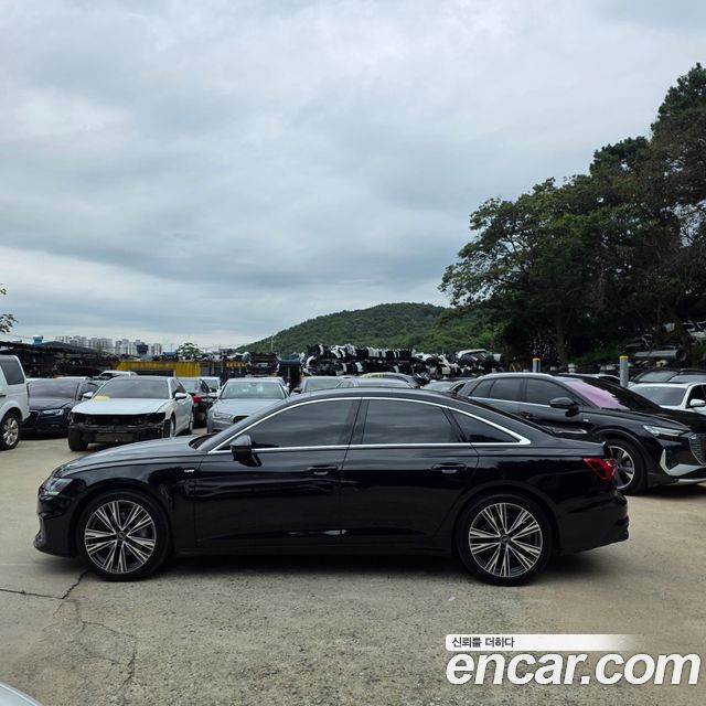 Audi A6 (C8) 45 TFSI Quattro Premium 2023 — фото 3