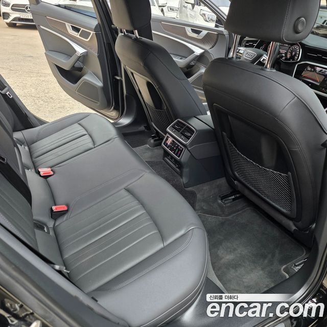 Audi A6 (C8) 45 TFSI Quattro Premium 2023 — фото 16