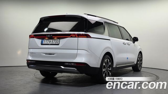 Kia Carnival (IV) Diesel 9-Seater Signature 2023 — фото 2
