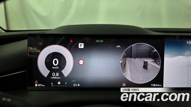 Genesis G80 (RG3) Gasoline 2.5 Turbo 2WD 2025 — фото 8