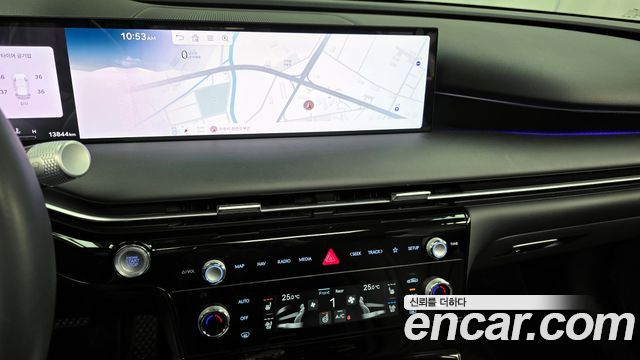 Genesis G80 (RG3) Gasoline 2.5 Turbo 2WD 2025 — фото 14