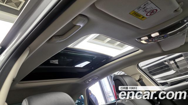 Genesis G80 (RG3) Gasoline 2.5 Turbo 2WD 2025 — фото 17