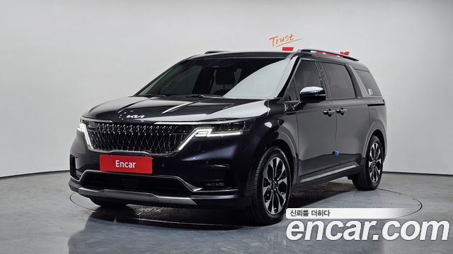 Kia Carnival (IV) Gasoline 7-Seater Signature 2023 — фото 1