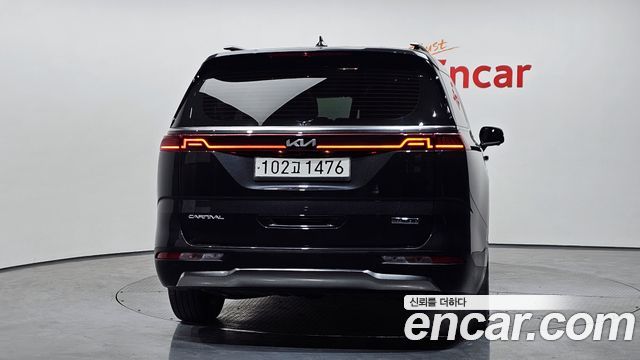 Kia Carnival (IV) Gasoline 7-Seater Signature 2023 — фото 4