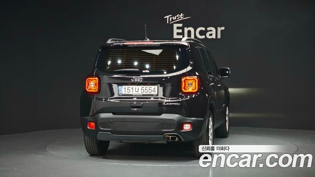 Jeep Renegade 2.4 Limited 2021 — фото 4