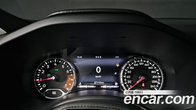 Jeep Renegade 2.4 Limited 2021 — фото 8
