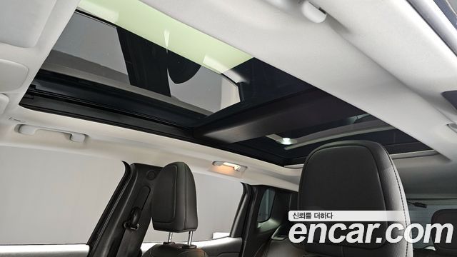 Jeep Renegade 2.4 Limited 2021 — фото 17