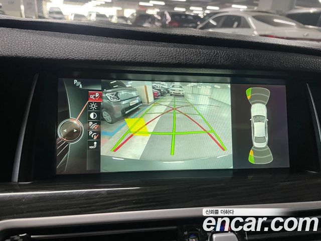 BMW 5 Series (F10) 520d Luxury 2014 — фото 18