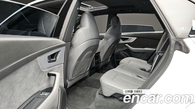 Audi Q8 (4M) 55 TFSI Quattro Premium 2022 — фото 10