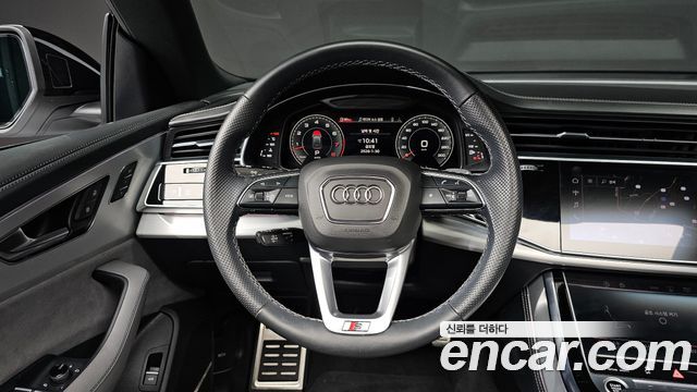 Audi Q8 (4M) 55 TFSI Quattro Premium 2022 — фото 13