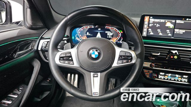 BMW 5 Series (G30) 530i M Sport Package 2023 — фото 13