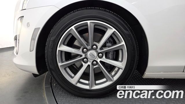 Cadillac CTS (III) 2.0 Premium 2018 — фото 5