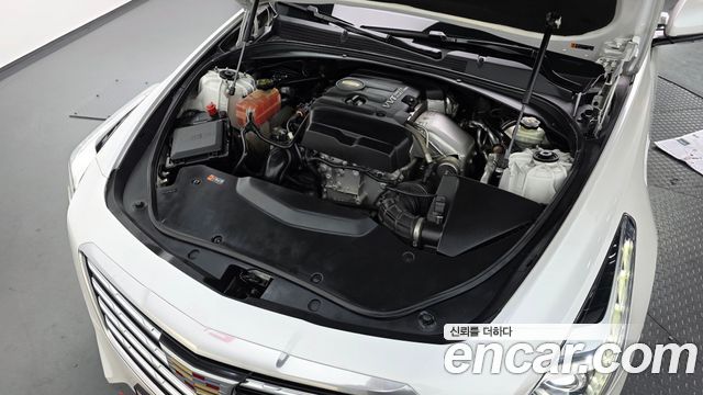 Cadillac CTS (III) 2.0 Premium 2018 — фото 6