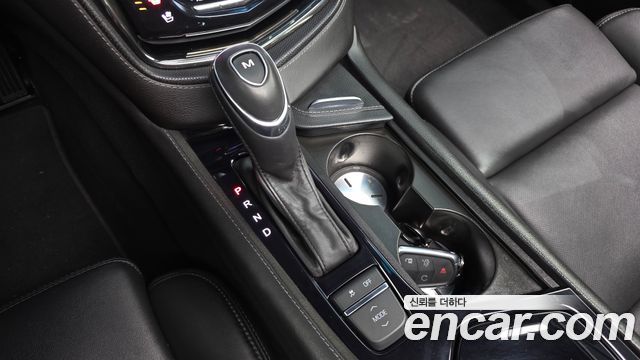 Cadillac CTS (III) 2.0 Premium 2018 — фото 9