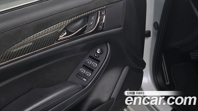 Cadillac CTS (III) 2.0 Premium 2018 — фото 17
