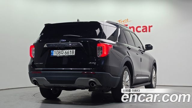 Ford Explorer (VI) 2.3 LimIted 4WD 2021 — фото 2
