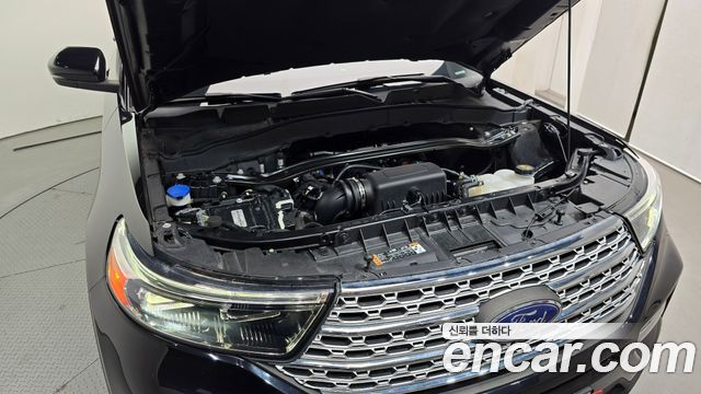 Ford Explorer (VI) 2.3 LimIted 4WD 2021 — фото 6